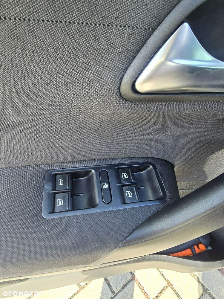 Volkswagen Polo - 14