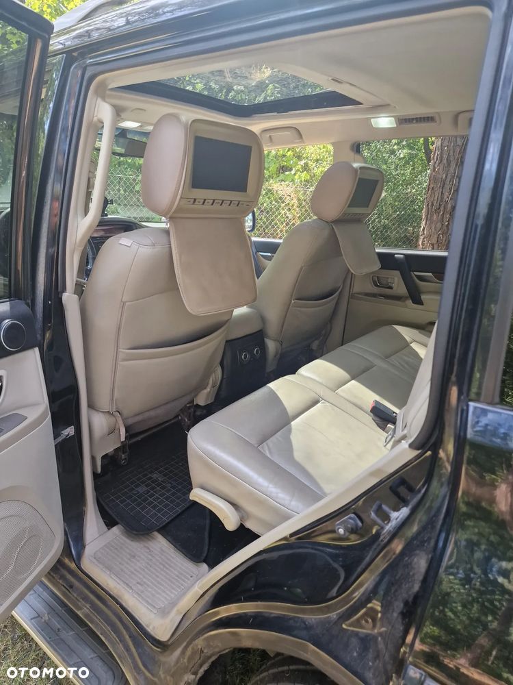 Mitsubishi Pajero 3.2 DID Alpine Edition - 4