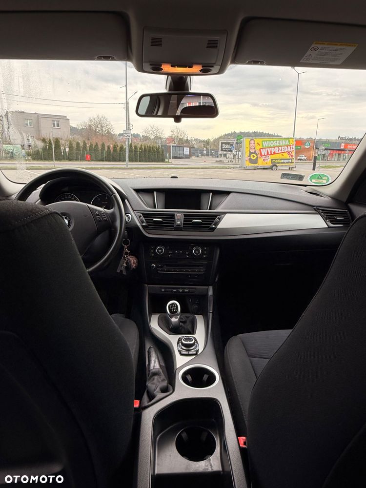 BMW X1 xDrive18d - 9