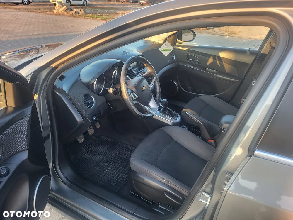 Chevrolet Cruze 2.0 D LT - 6