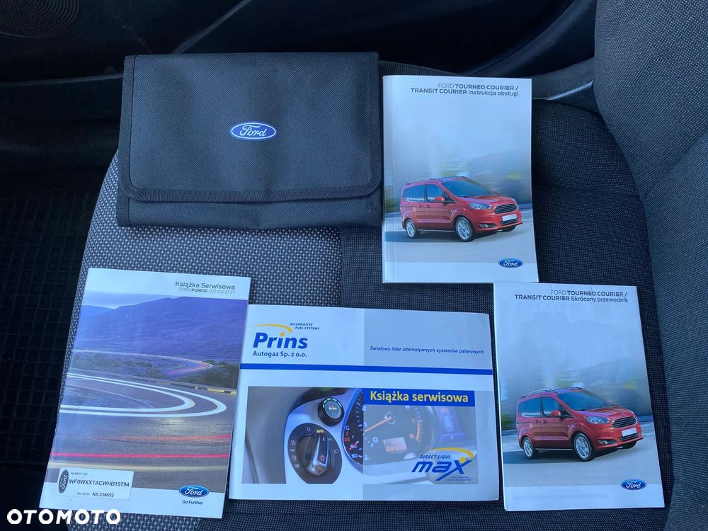 Ford Transit Courier - 7
