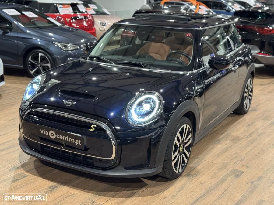 MINI 3 Portas Cooper SE Camden Edition - 1