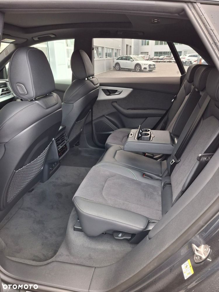 Audi SQ8 - 15