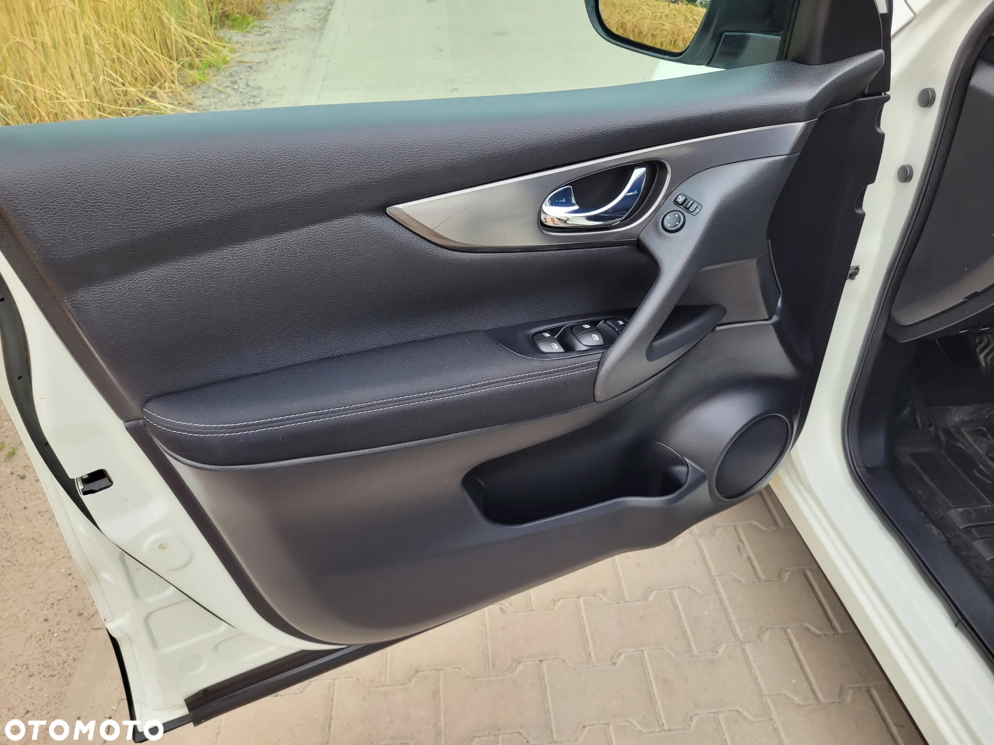 Nissan Qashqai 1.2 DIG-T N-Vision EU6 - 9