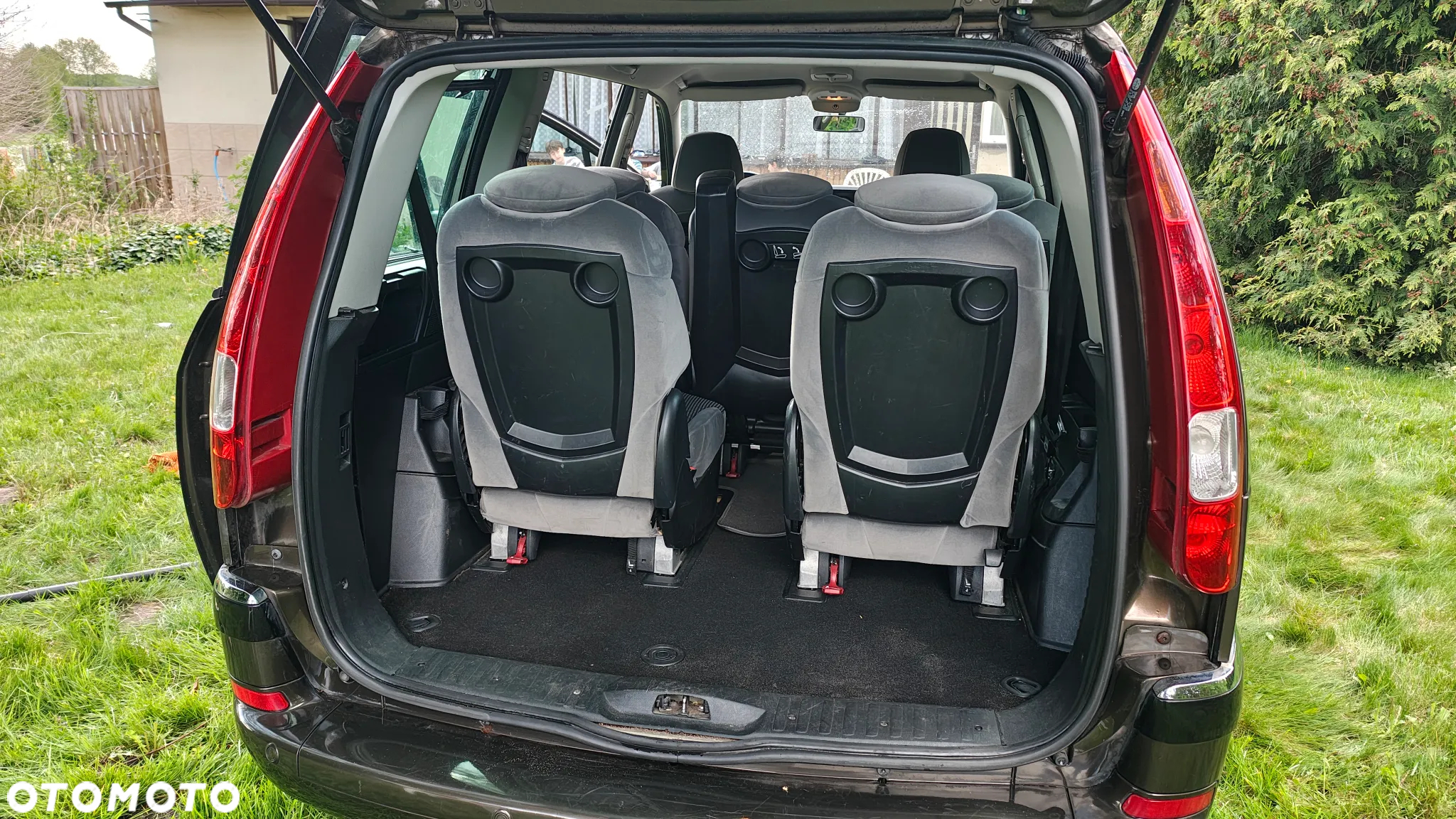Citroën C8 2.0 HDi Confort - 12