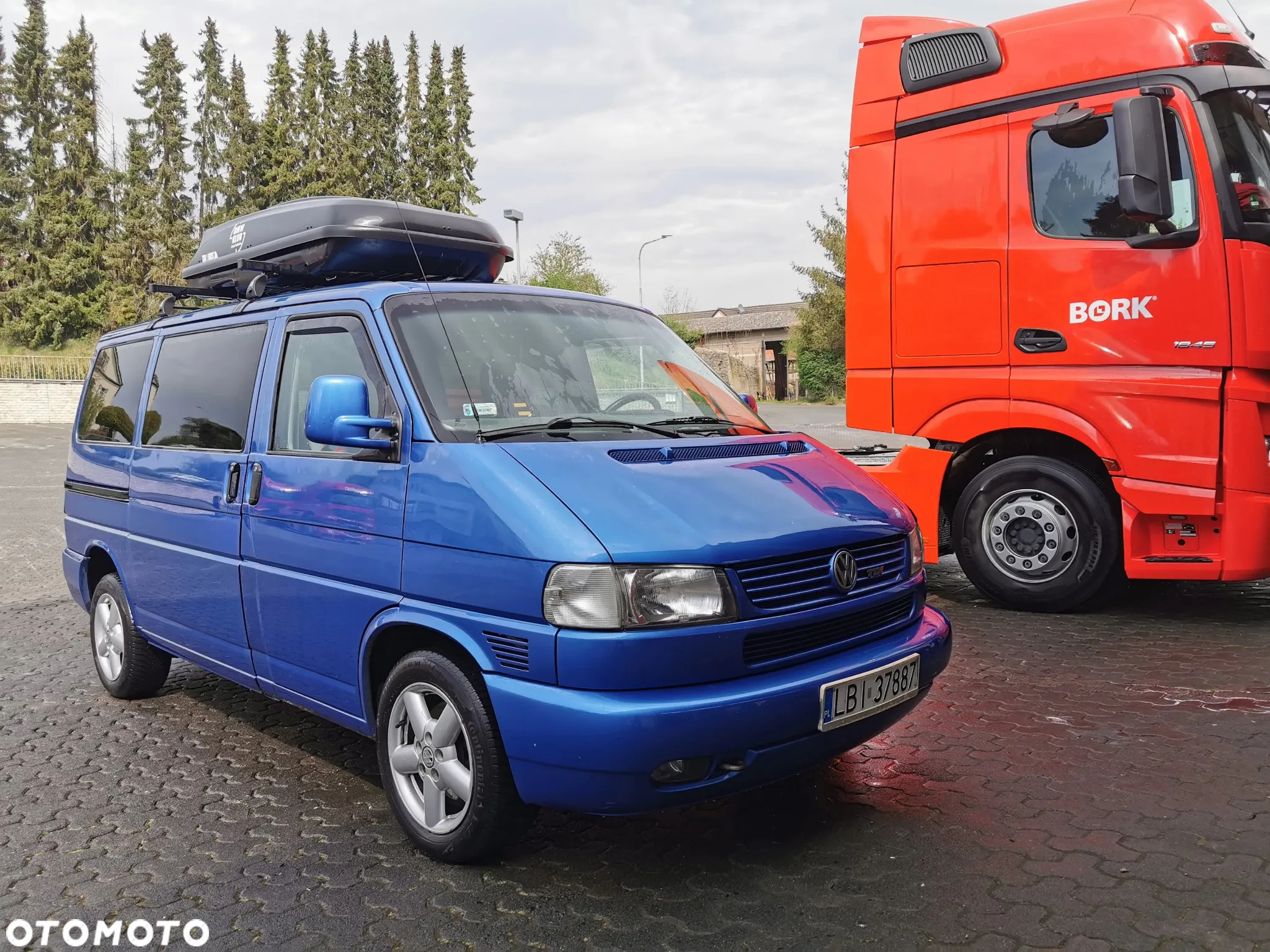 Volkswagen Multivan TDI - 15