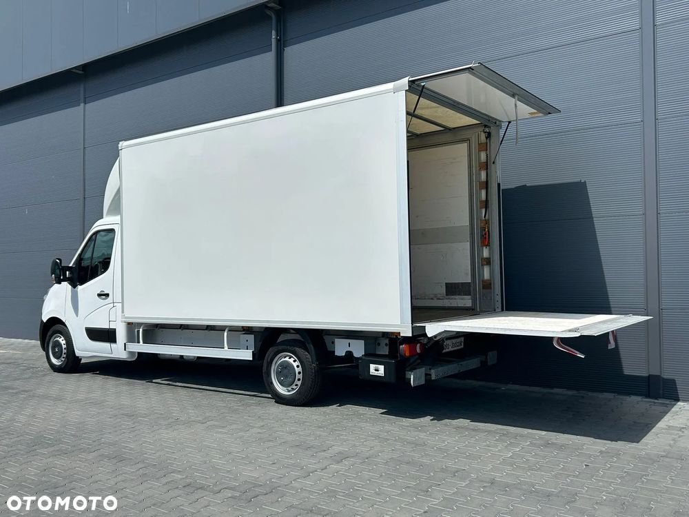 Renault Master 2.3 DCI 150KM Kontener 8 palet + winda 1000kg + drzwi boczne **Klima**Sprowadzony**2018R** - 7
