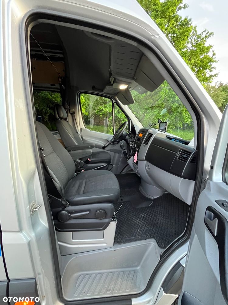 Mercedes-Benz SPRINTER - 14