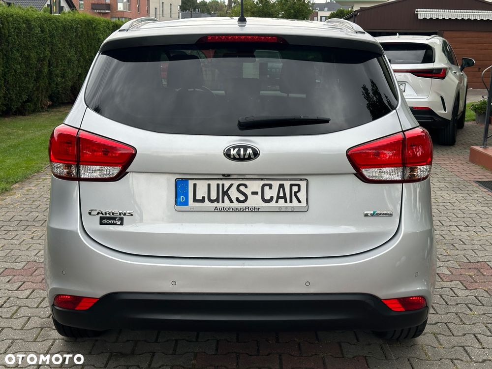 Kia Carens 1.6 GDI ISG Vision - 36