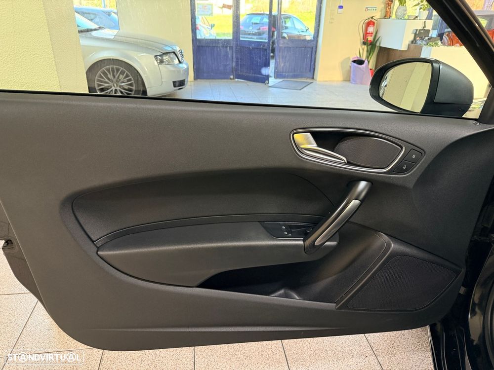 Audi A1 1.6 TDI S-line - 18