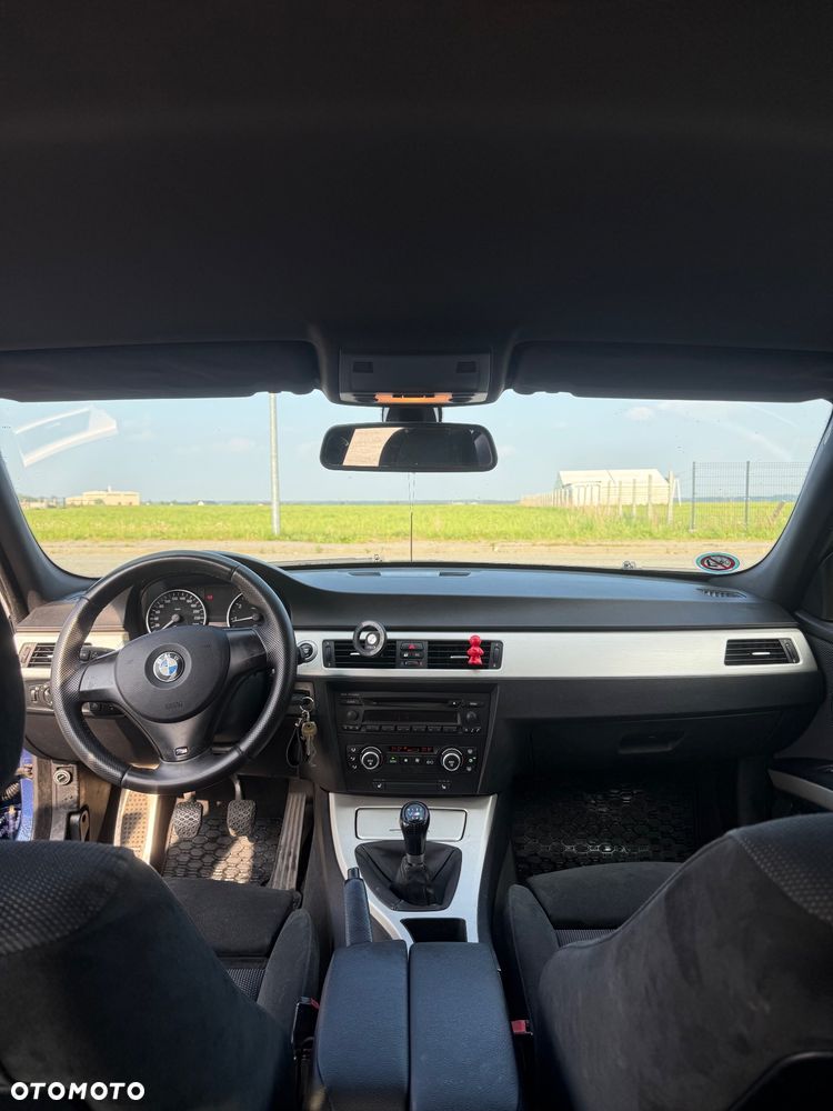 BMW Seria 3 - 10