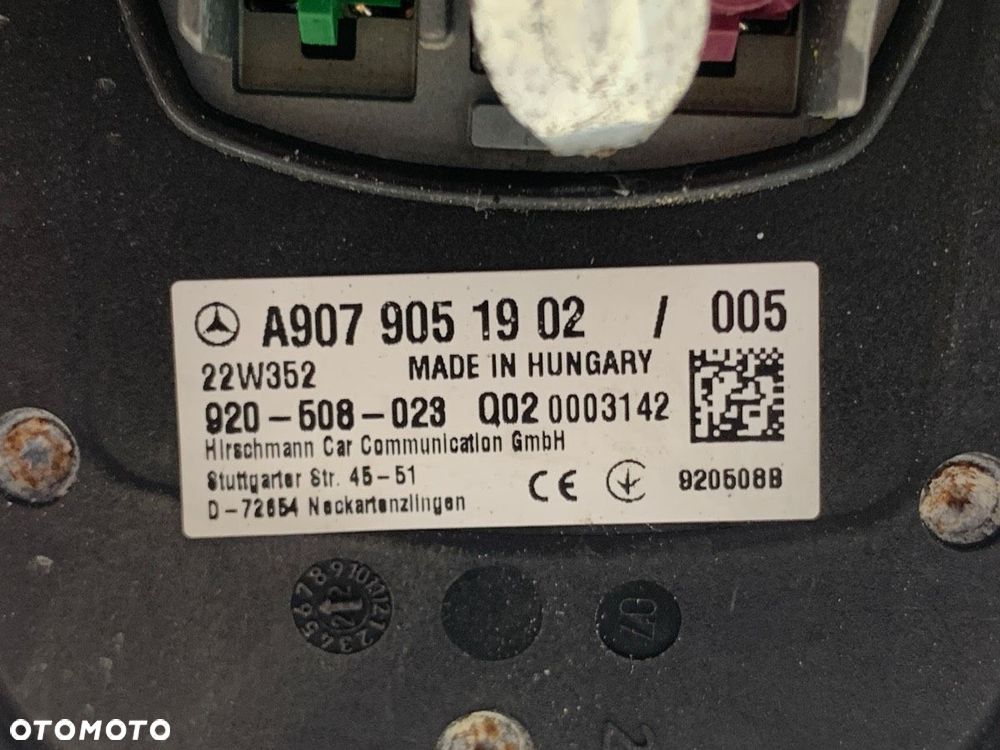 ANTENA  MERCEDES-BENZ eSPRINTER Skrzynia (B910) 2020 - 2022 Electric (910.633) 85 kW [116 KM] - 4