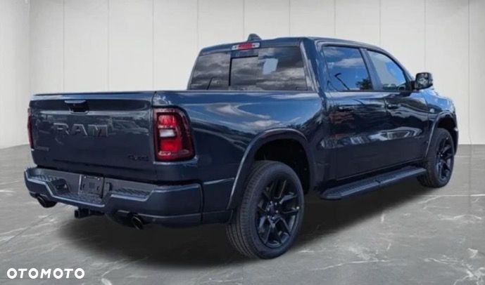 RAM 1500 5.7 Crew Cab Shortbed Laramie Black - 4