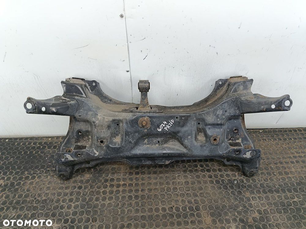 WÓZEK,TRAWERS PRZÓD TOYOTA YARIS III 1.4 D-4D - 1