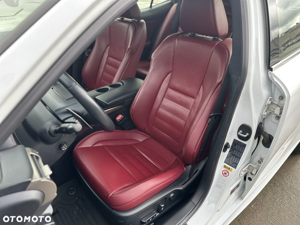 Lexus IS 250 F Sport - 10