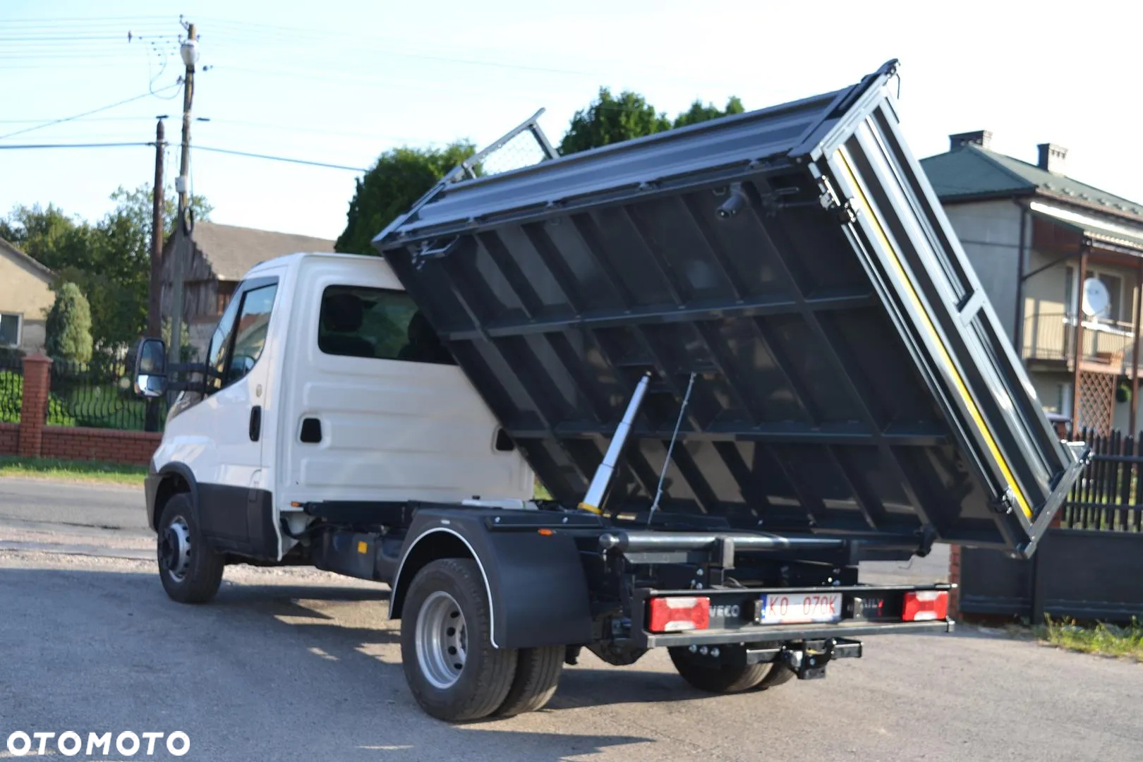 Iveco DAILY 72-180 70-210 72C Nowy 3-stronny WYWROT Kiper WYWROTKA BLOKADA MOSTU 65C 50C 35C - 16