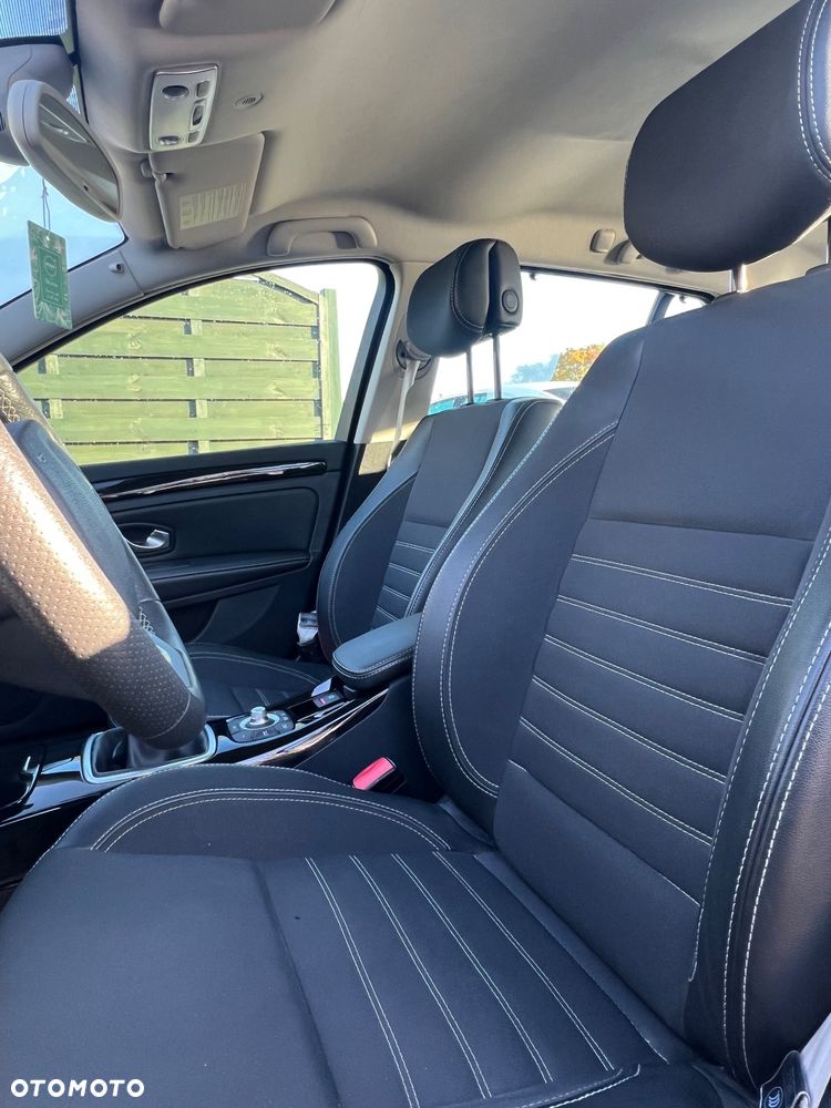 Renault Laguna 2.0 Bose Edition - 7