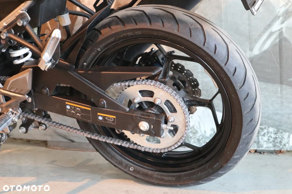 Kawasaki Z - 9