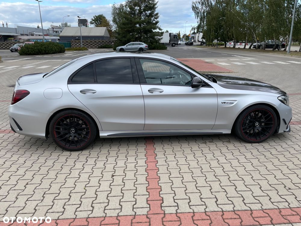 Mercedes-Benz Klasa C AMG 63 S - 6