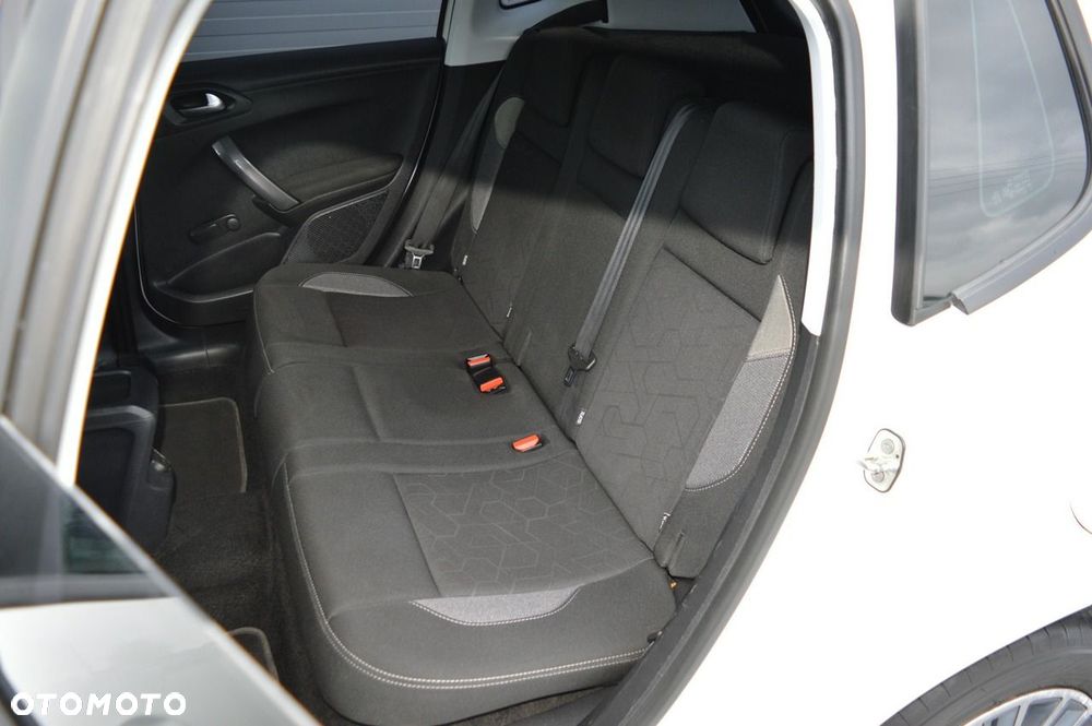 Peugeot 2008 1.2 Pure Tech Access - 36