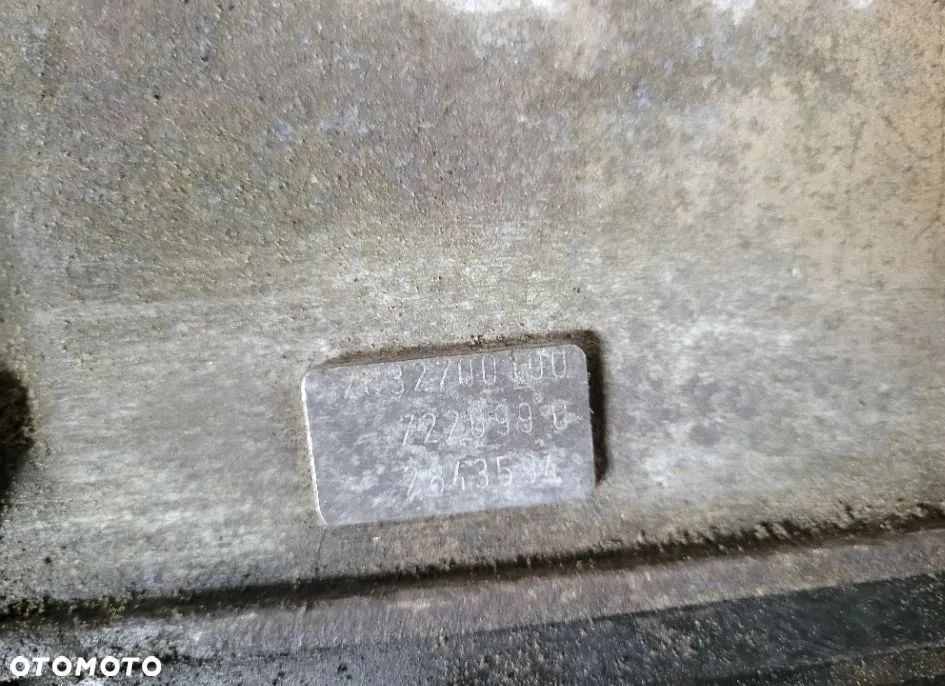Skrzynia biegów Mercedes W203 W210 2,2 CDI automat 2032700100 - 3