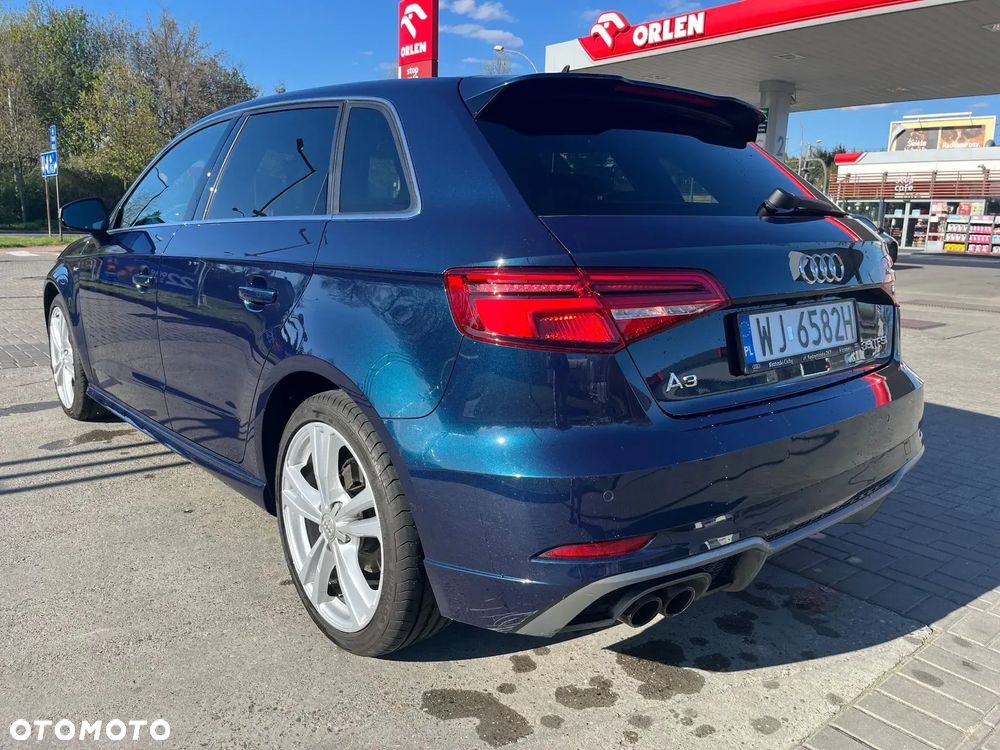 Audi A3 Sportback 35 TFSI S tronic - 4