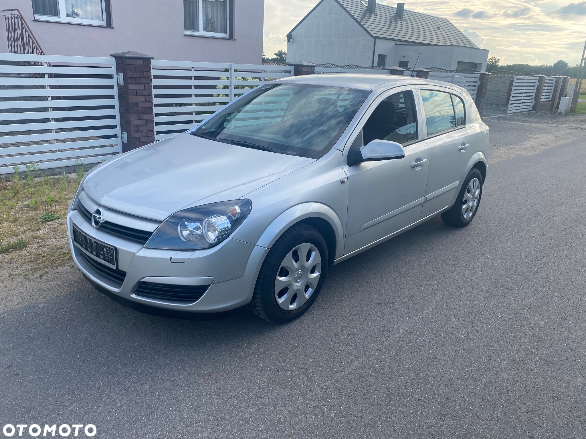 Opel Astra 1.6 Cosmo - 1