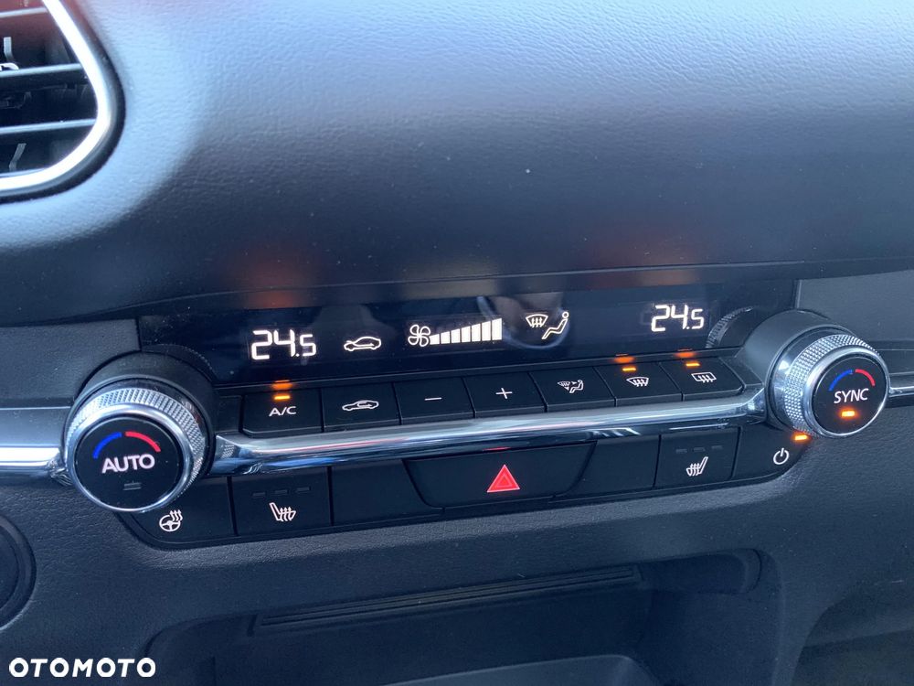 Mazda CX-30 2.0 mHEV Centre-Line 2WD - 22