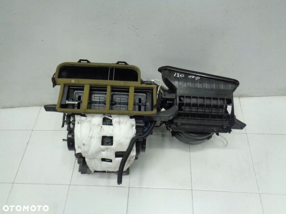 hyundai i30 iii 16r> nagrzewnica dmuchawa kompletna europa - 1