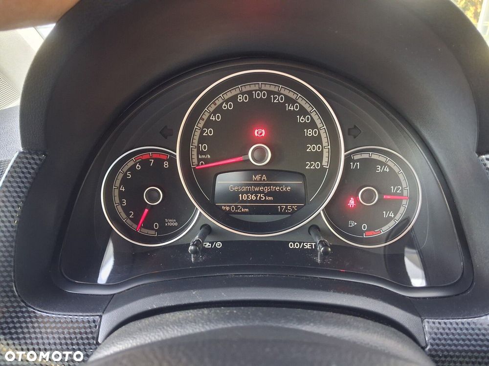 Volkswagen up! 1.0 move - 9