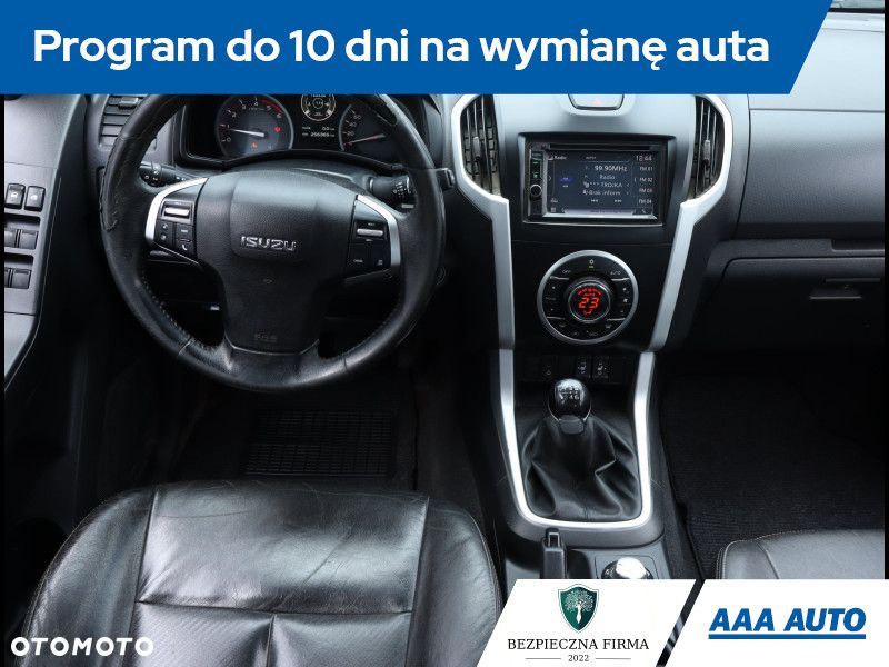 Isuzu D-Max - 9