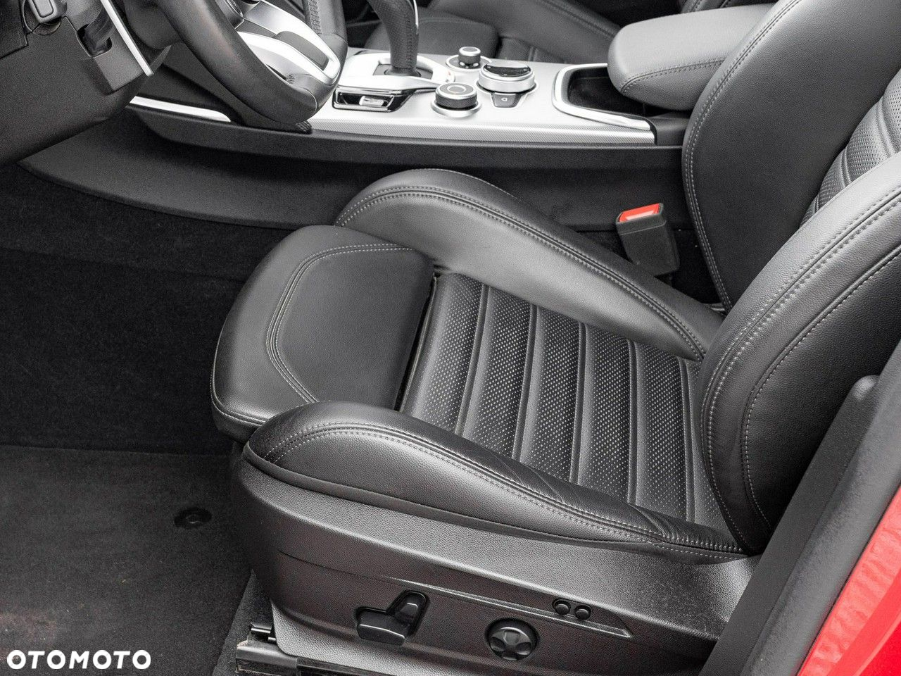 Alfa Romeo Stelvio 2.0 Turbo Veloce Q4 - 19