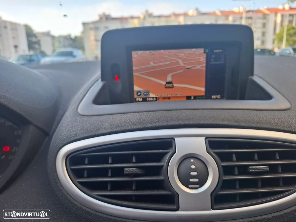 Renault Clio 1.5 dCi Dynamique - 10