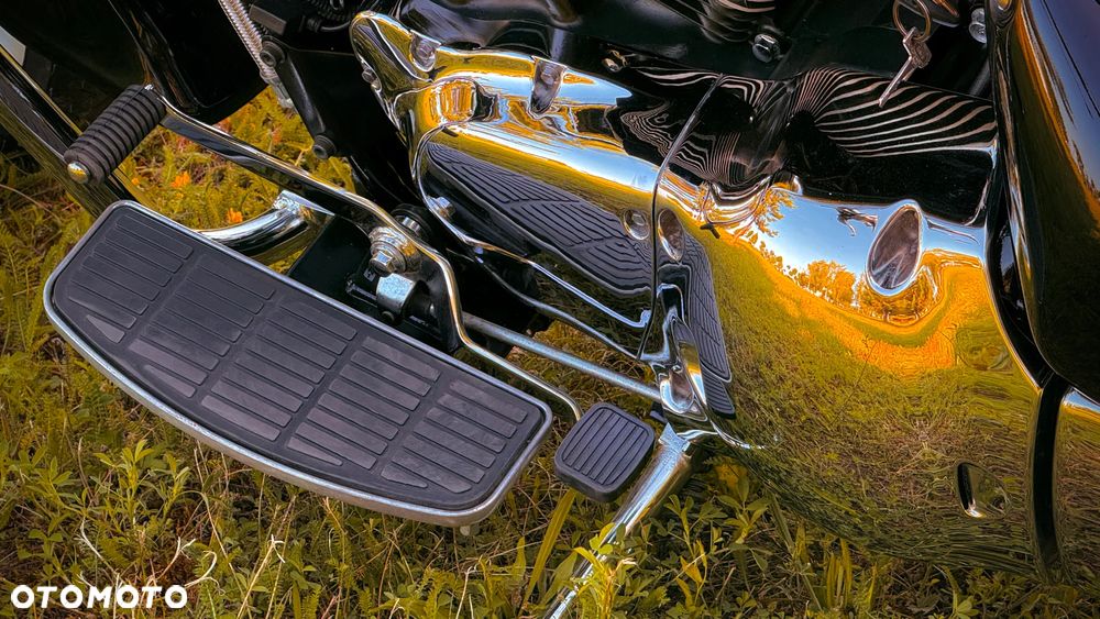 Suzuki Boulevard - 36