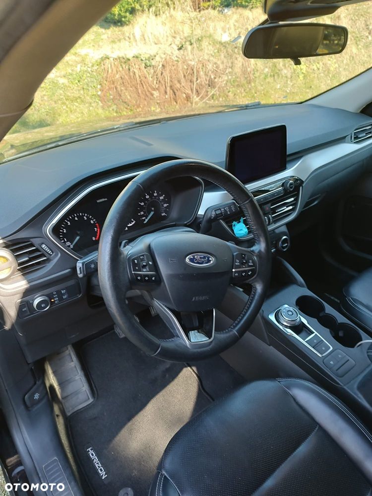 Ford Escape 2.0 EcoBoost AWD Titanium - 8