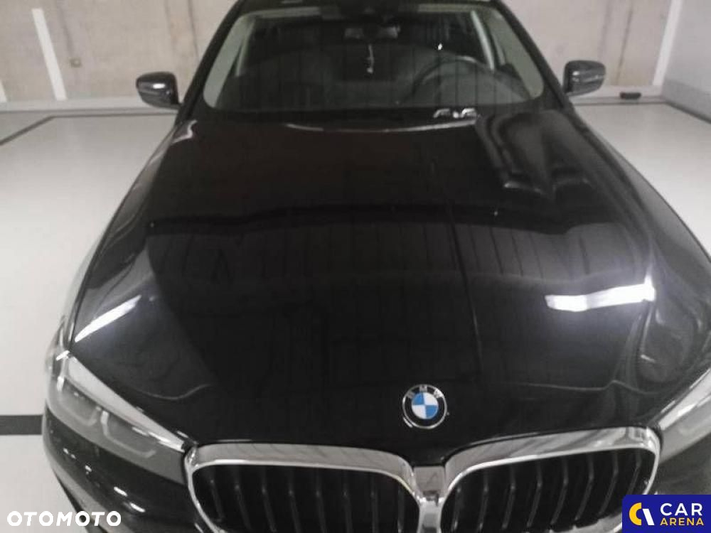 BMW Seria 5 530i xDrive - 21