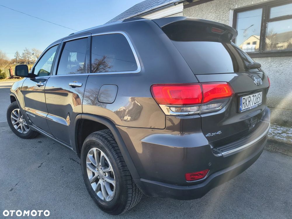 Jeep Grand Cherokee - 4