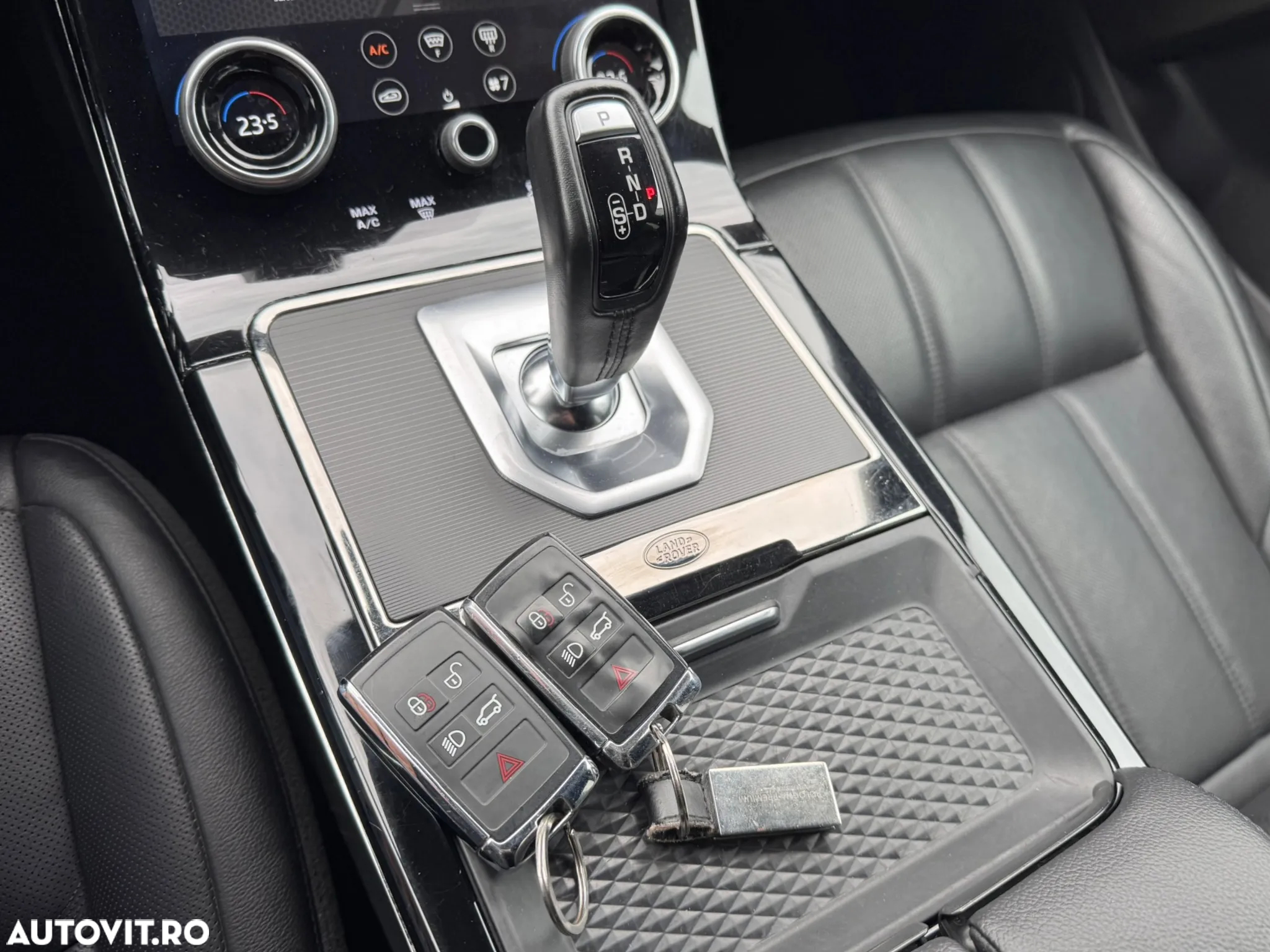 Land Rover Range Rover Evoque 2.0 D180 R-Dynamic SE - 29