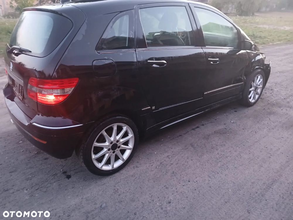 Mercedes-Benz Klasa B 200 SPORT EDITION - 6