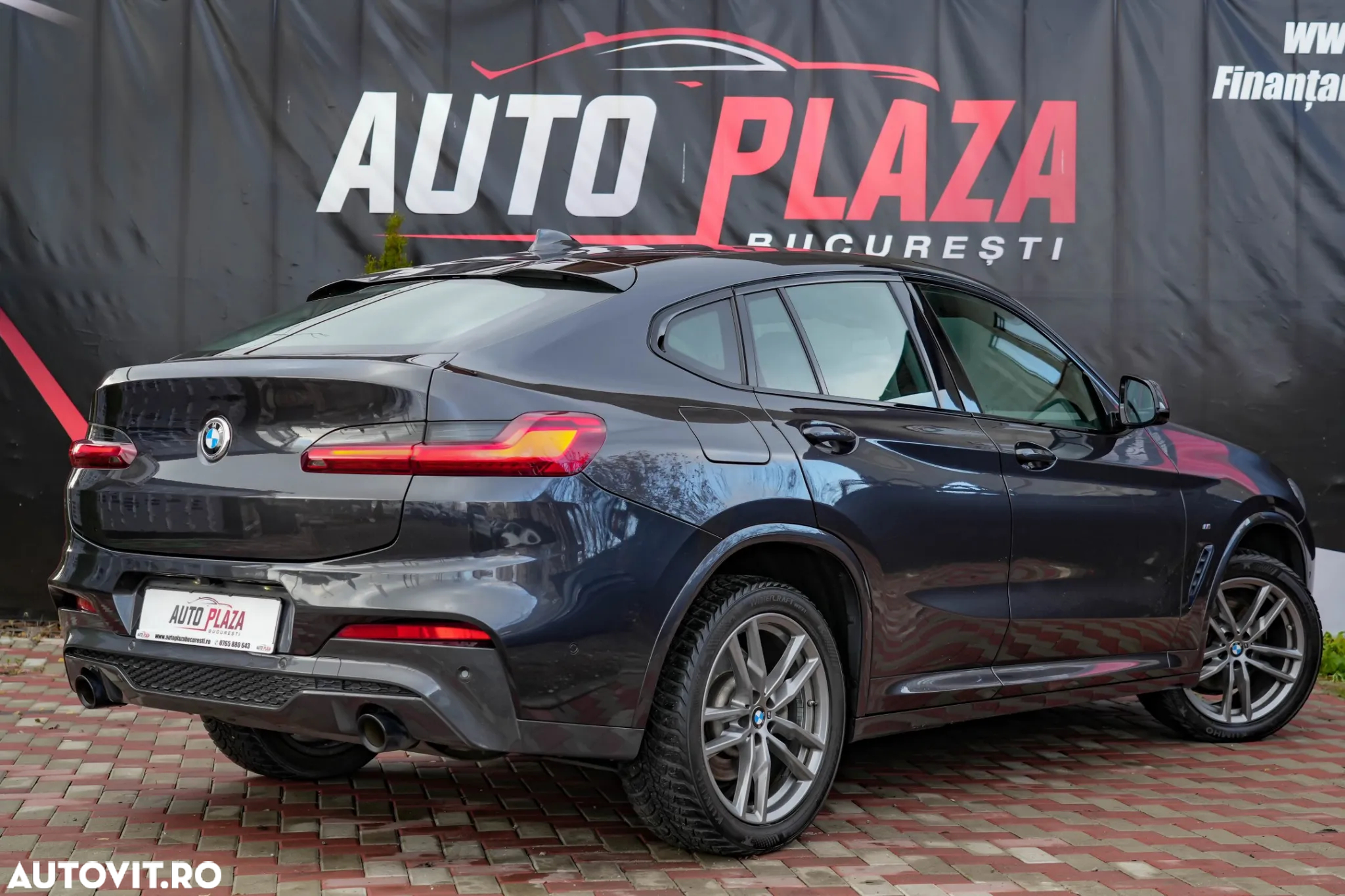 BMW X4 xDrive20i AT M Sport - 3