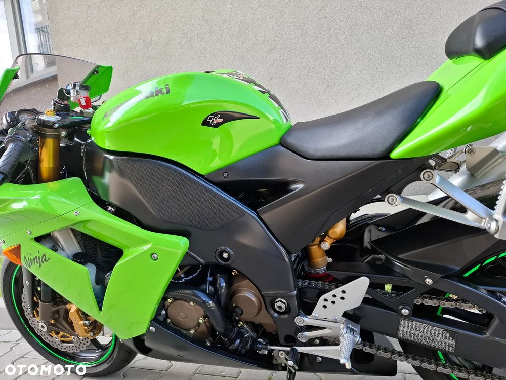 Kawasaki ZX - 16