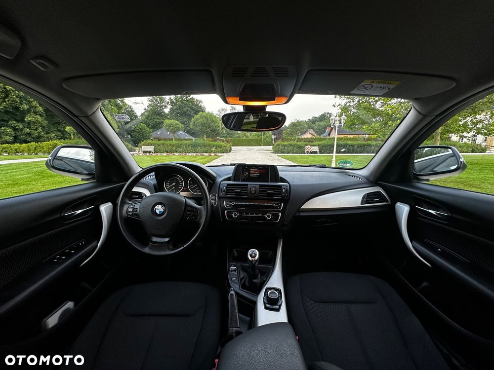 BMW Seria 1 118i - 14