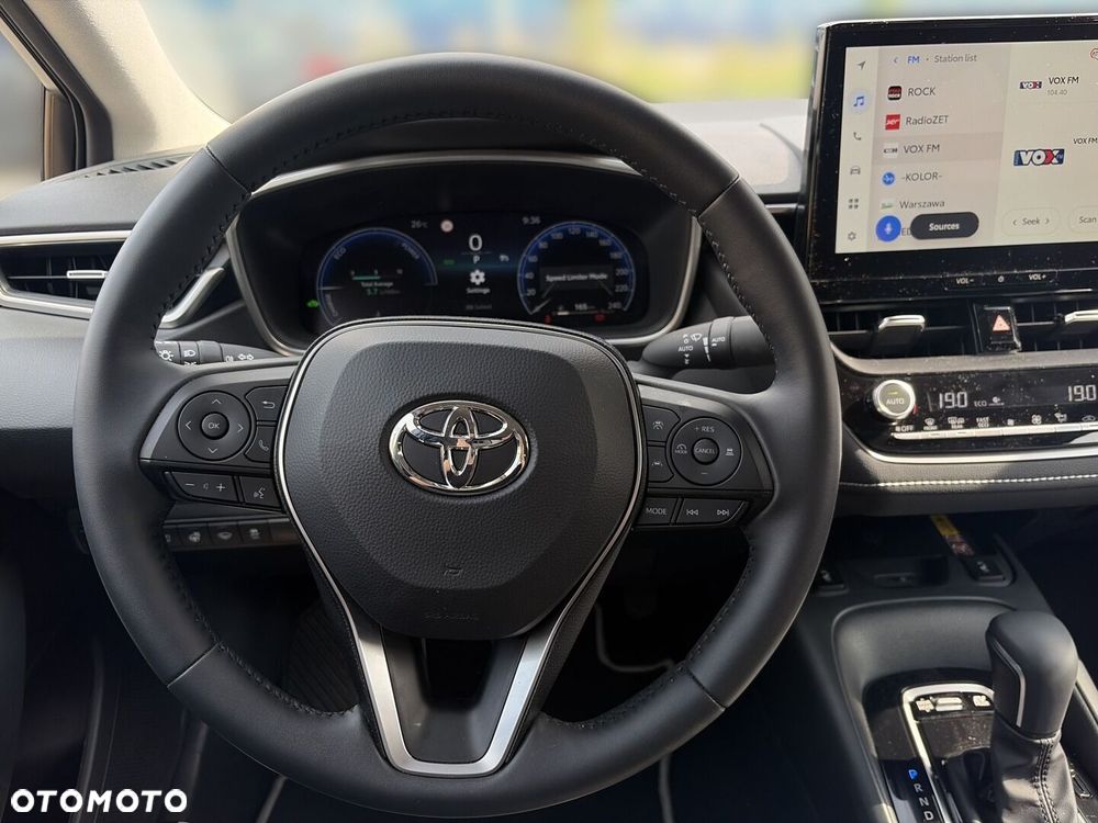 Toyota Corolla 1.8 Hybrid Style - 17