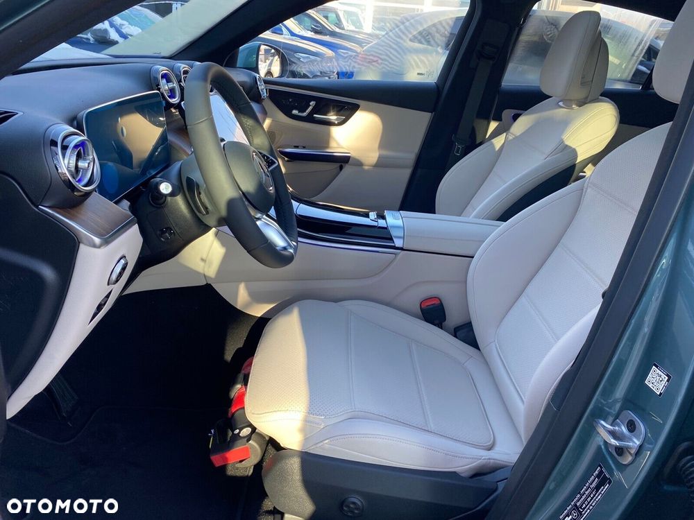 Mercedes-Benz GLC - 10