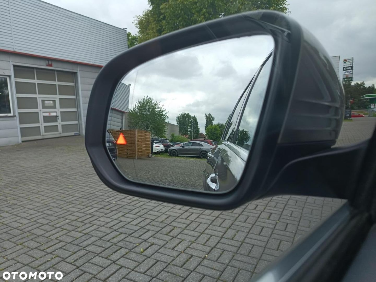 Mercedes-Benz GLE - 22