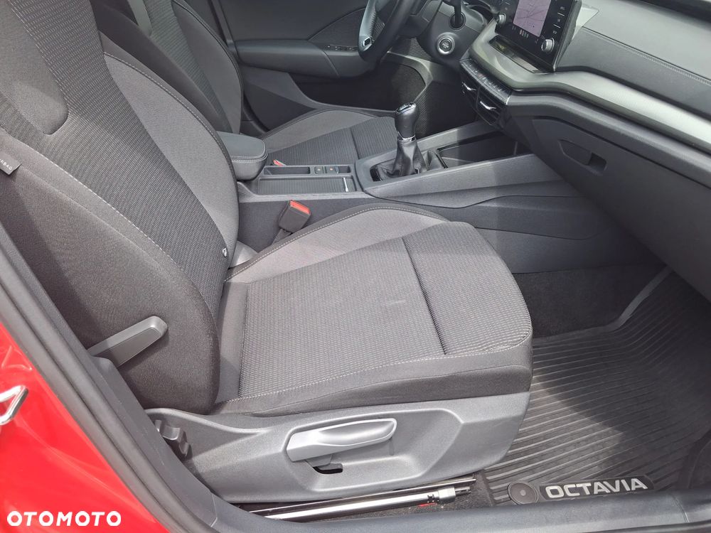 Skoda Octavia 1.5 TSI ACT Ambition - 7
