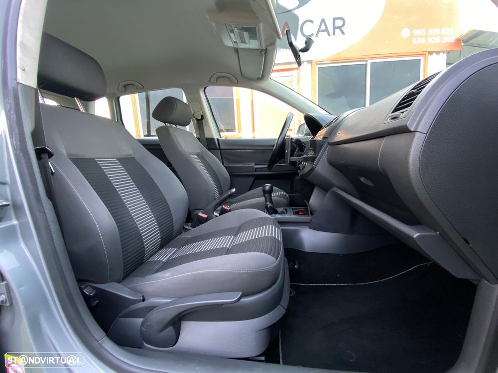 VW Polo 1.2 Confortline - 11