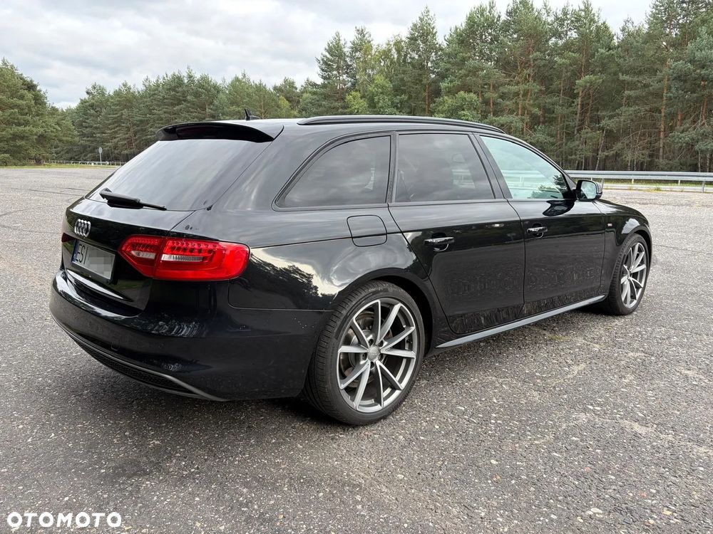 Audi A4 Avant 2.0 TDI DPF quattro S tronic S line Sportpaket - 8