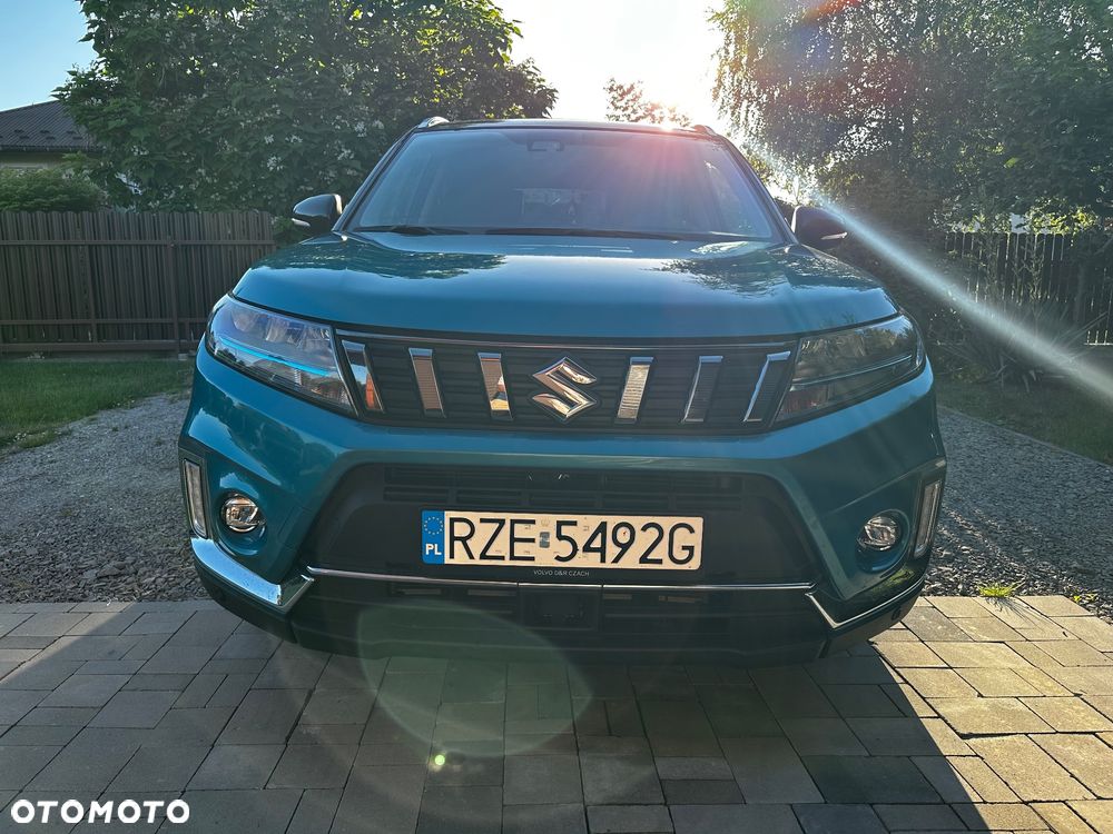 Suzuki Vitara 1.5 Dualjet Hybrid AGS Comfort - 2