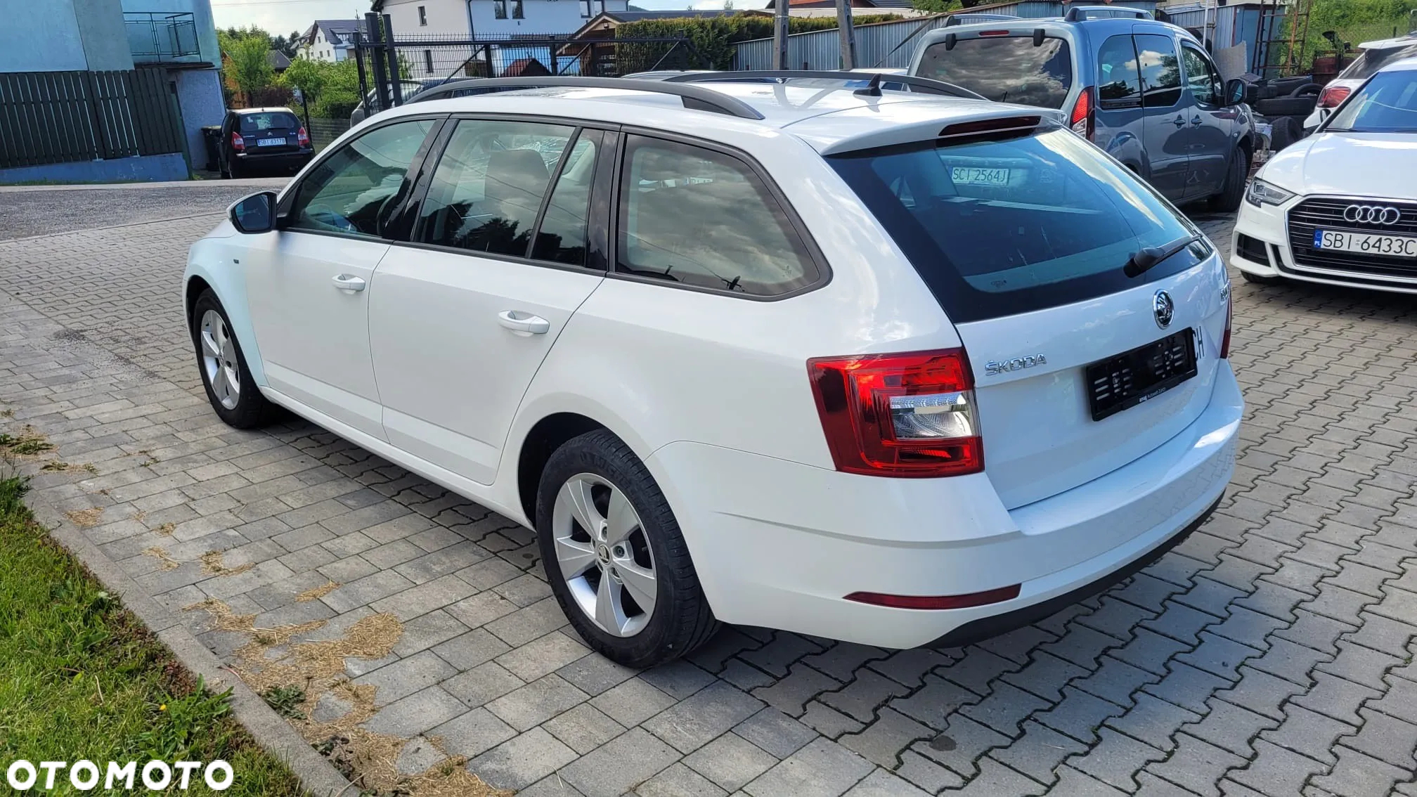 Skoda Octavia 1.5 TSI ACT Clever DSG - 3